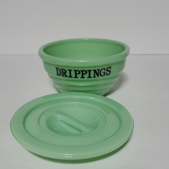 Jadeite Drippings Bowl - Picture 2 of 4